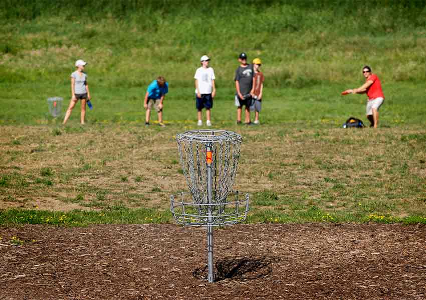 How to Disc Golf  Three Rivers Park District